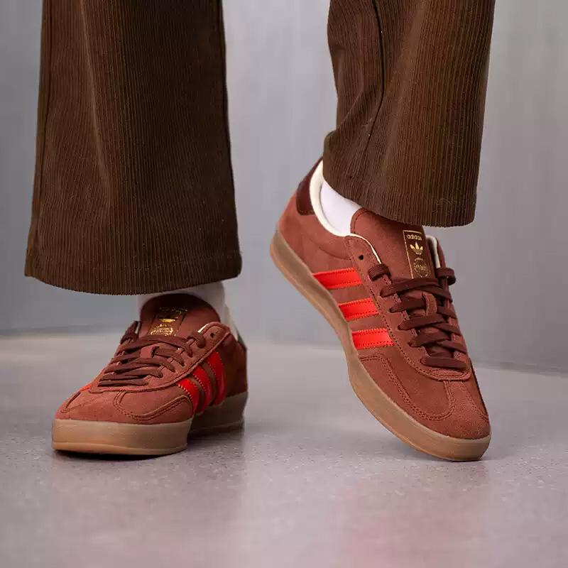 Adidas Zigzag Color-Contrast T - đánh giá và giá Adidas Shoes Gazelle